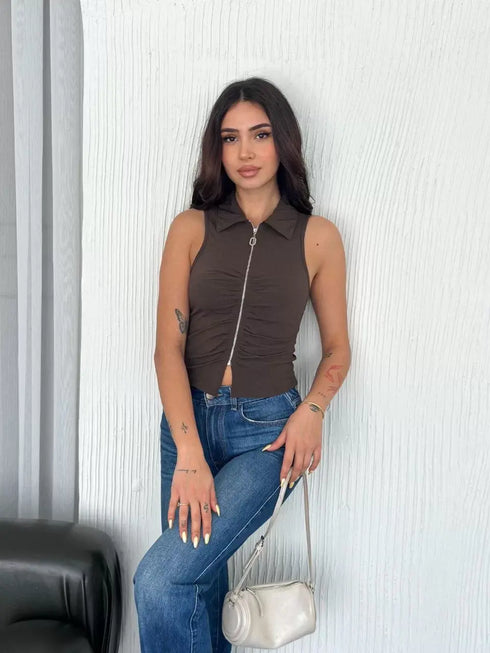 Yakalı Tam Fermuarlı Kolsuz Bluz - Kahverengi