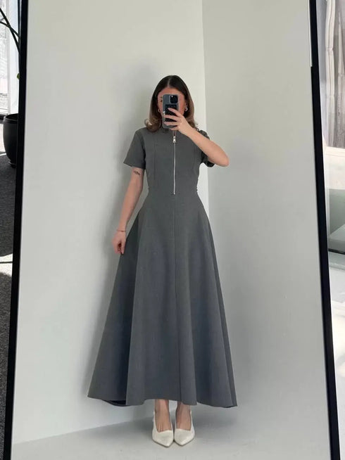Kısa Kollu Önden Fermuarlı Çan Etekli Uzun Elbise - Antrasit