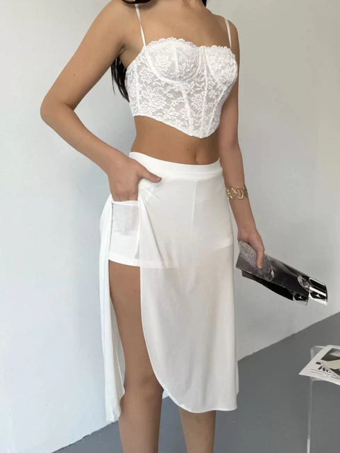 Çepli Şortlu Yırtmaçlı Etek - Beyaz
