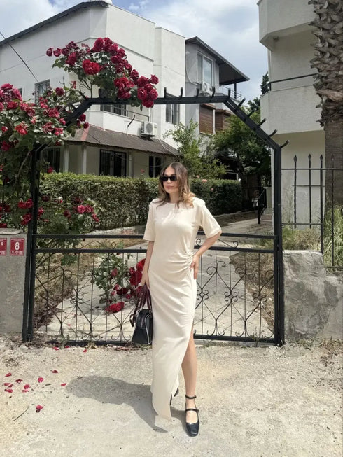 Kadın Kısa Kollu Uzun Yandan Yırtmaçlı Elbise - Beyaz