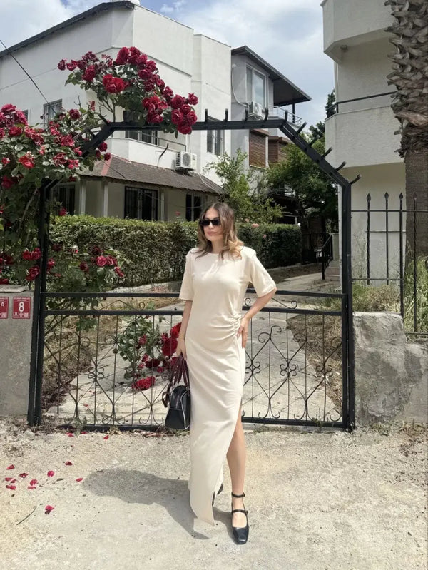 Kadın Kısa Kollu Uzun Yandan Yırtmaçlı Elbise - Beyaz