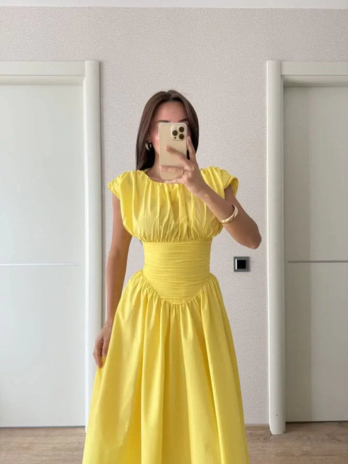 Kadın Kolsuz Bel Detaylı Yazlık Poplin Kumaş Uzun Elbise - Sarı