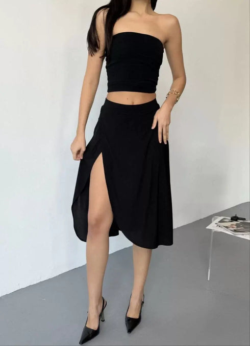 Çepli Şortlu Yırtmaçlı Etek - Siyah