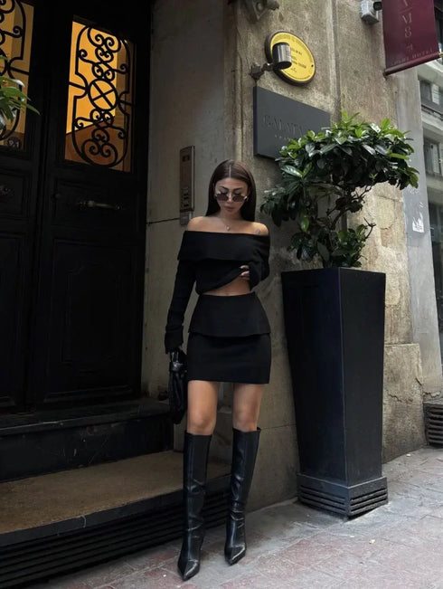 Straplez , Madonna , Carmen Yaka Croplu Mini Etekli ikili Takım Triko - Siyah