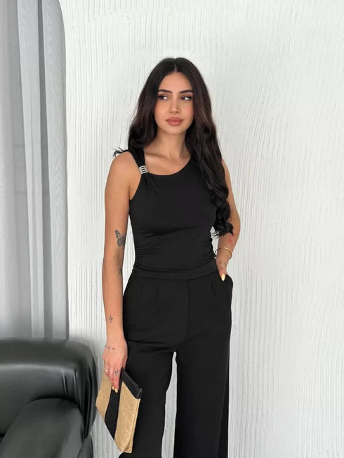 Osy Modal Yumuşak Dokulu Kumaş Bisiklet Yaka Kadın Sıfır Kol Bluz Omuz Toka Aksesuar Detaylı - Siyah