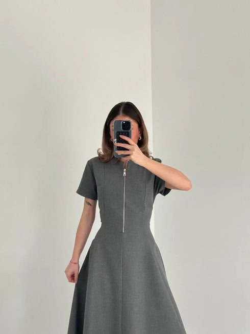 Kısa Kollu Önden Fermuarlı Çan Etekli Uzun Elbise - Antrasit