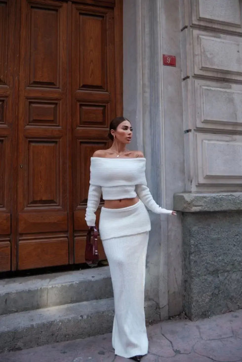 Straplez , Madonna , Carmen Yaka Croplu Uzun Etekli ikili Takım Triko - Beyaz