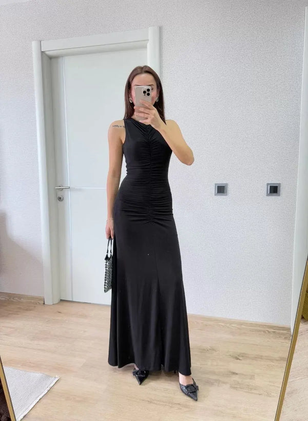 Kolsuz Büzgülü Uzun Elbise - Siyah