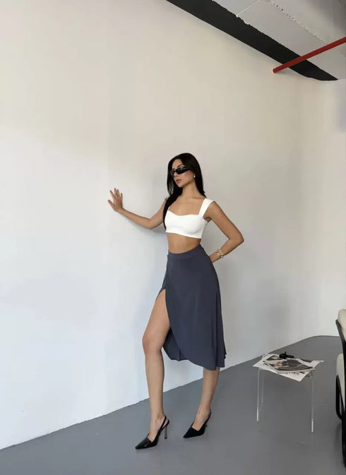 Çepli Şortlu Yırtmaçlı Etek - Gri