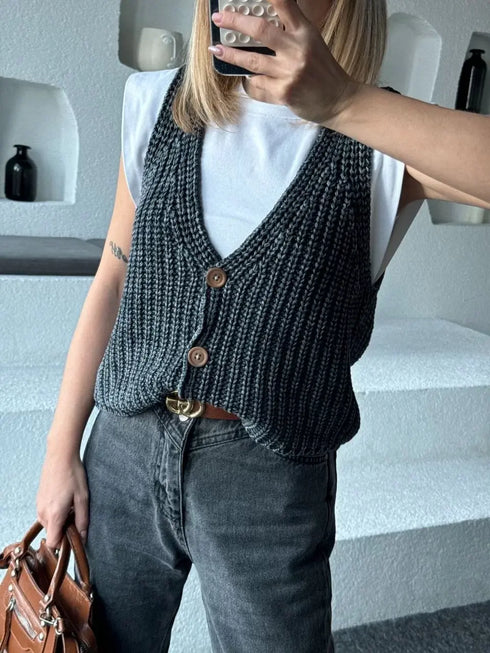 Triko Kolsuz Düğmeli Yelek - Siyah