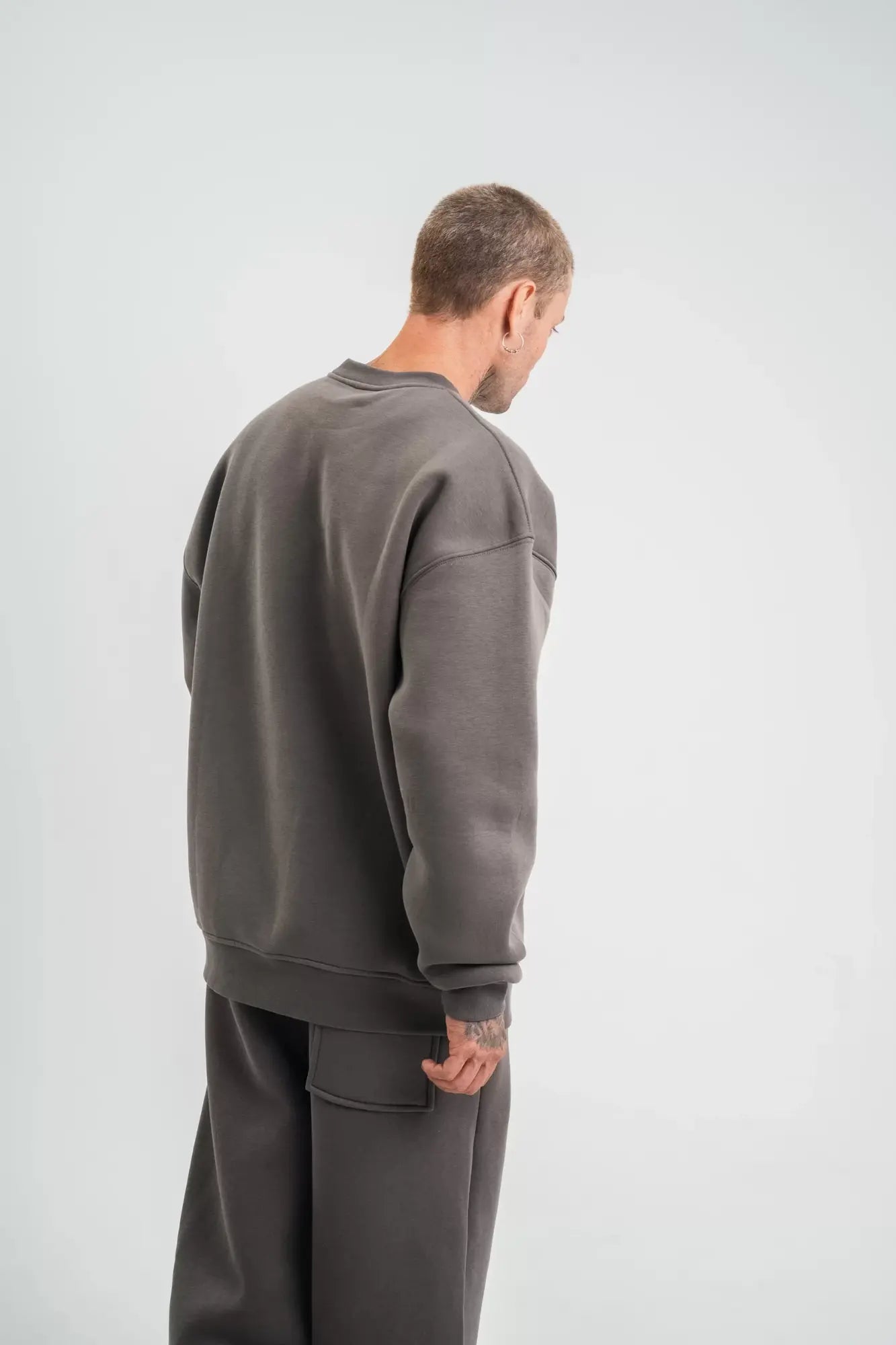 Uzun Kol Bisiklet Yaka Basic SweatShirt - Füme