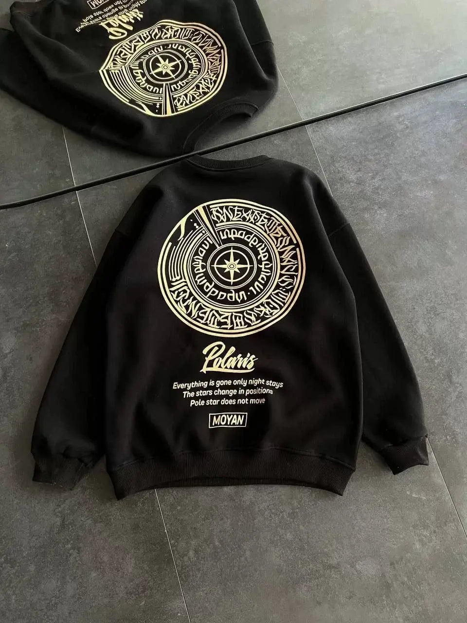 Kışlık Bisiklet Yaka Ön Ve Arka Baskılı SweatShirt - Siyah